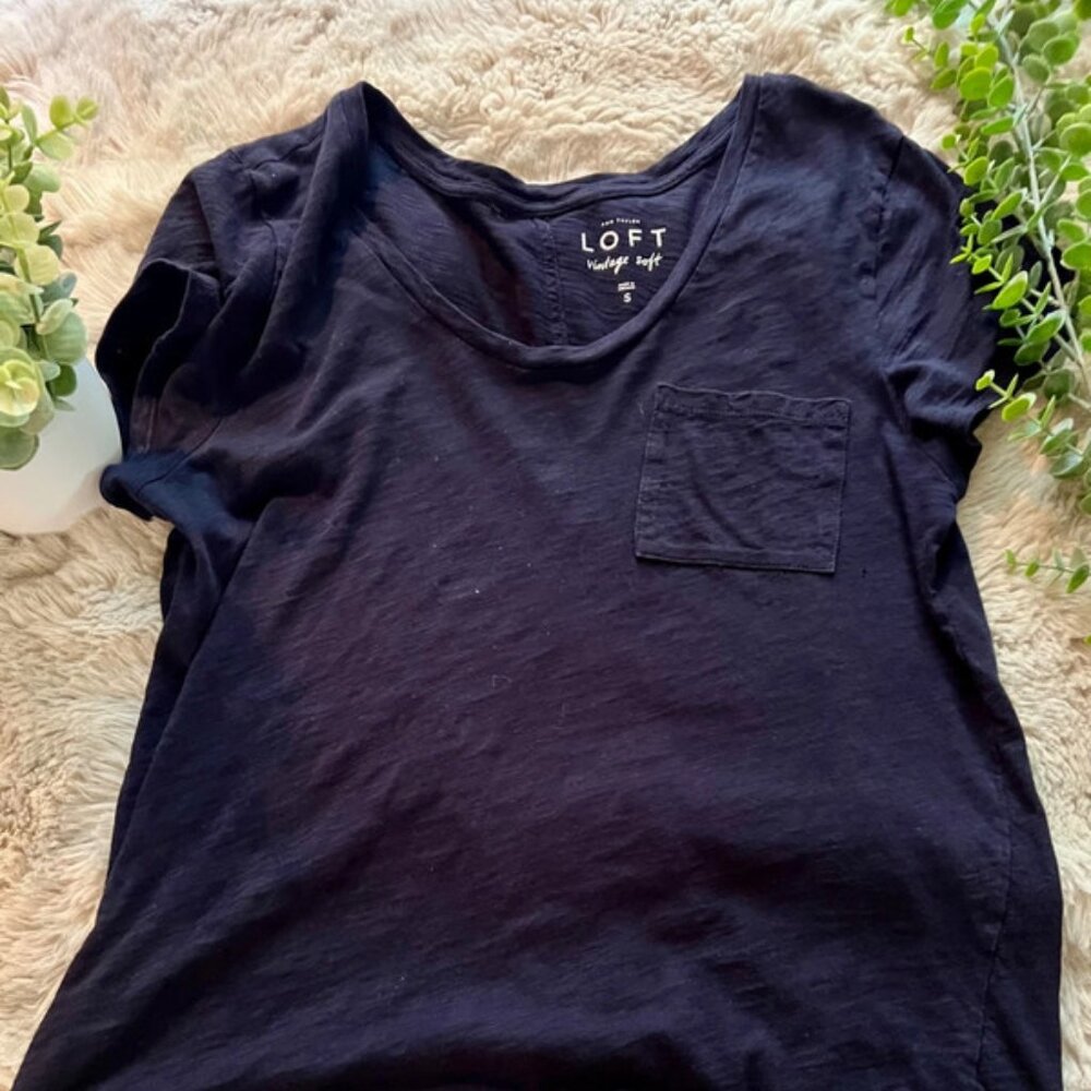 LOFT Vintage Soft Pocket Tee – Size Small